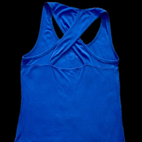 Bebe Ribbed Racerback Blue Rhinestone Tank Womens Size Large - Picture 2 of 3